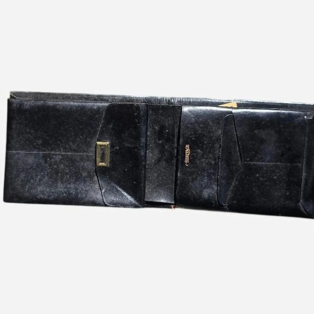 Vintage‎ wallet, it's never been folded